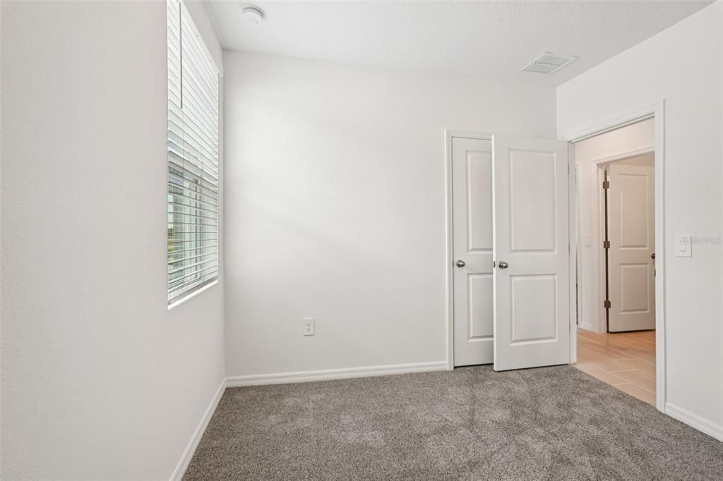 For Sale: $299,329 (4 beds, 2 baths, 1607 Square Feet)