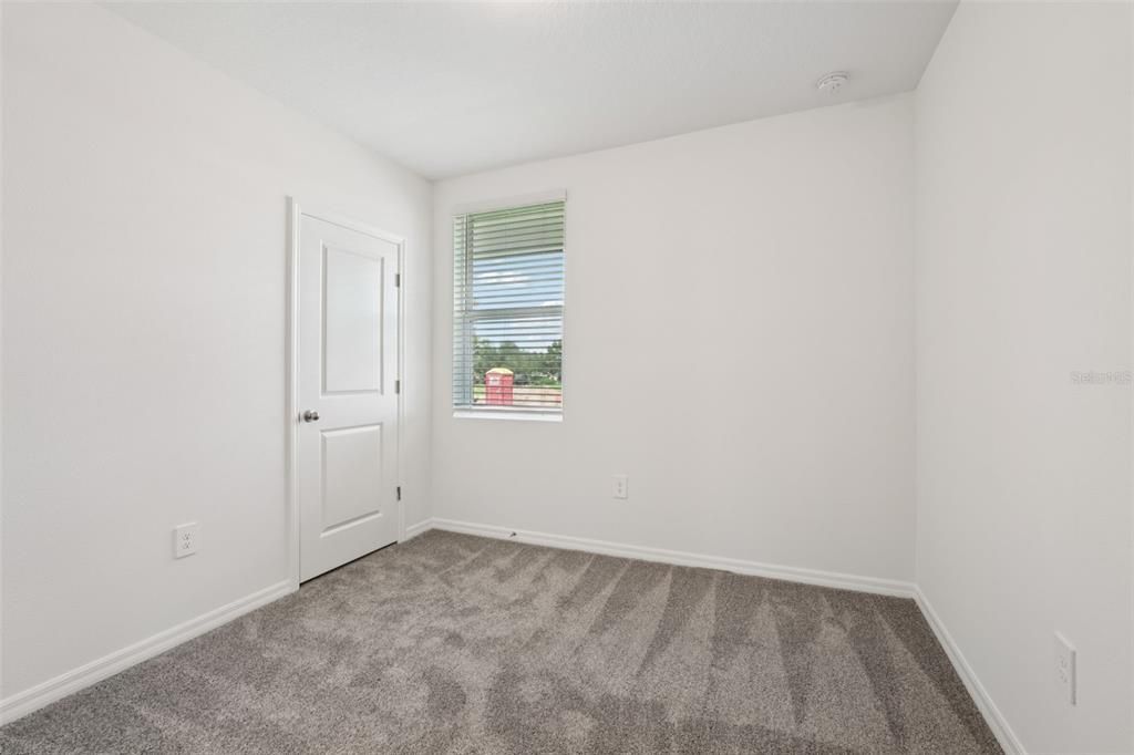 For Sale: $299,329 (4 beds, 2 baths, 1607 Square Feet)