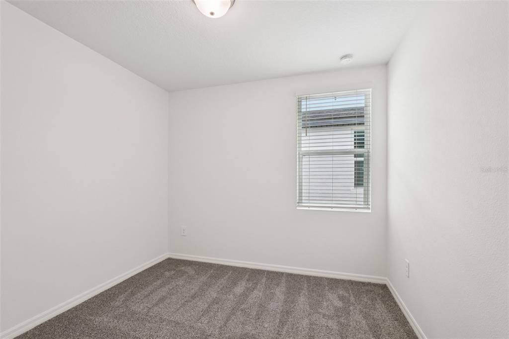 For Sale: $299,329 (4 beds, 2 baths, 1607 Square Feet)