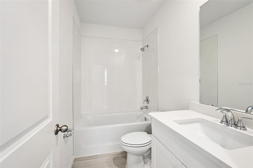 For Sale: $299,329 (4 beds, 2 baths, 1607 Square Feet)