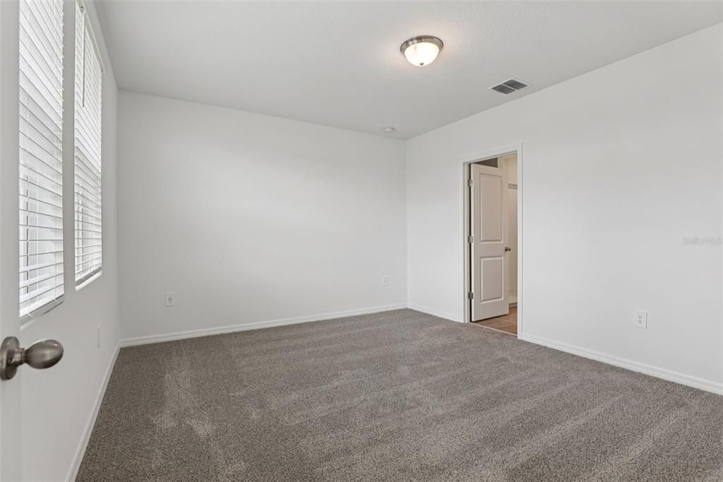 For Sale: $272,050 (3 beds, 2 baths, 1269 Square Feet)