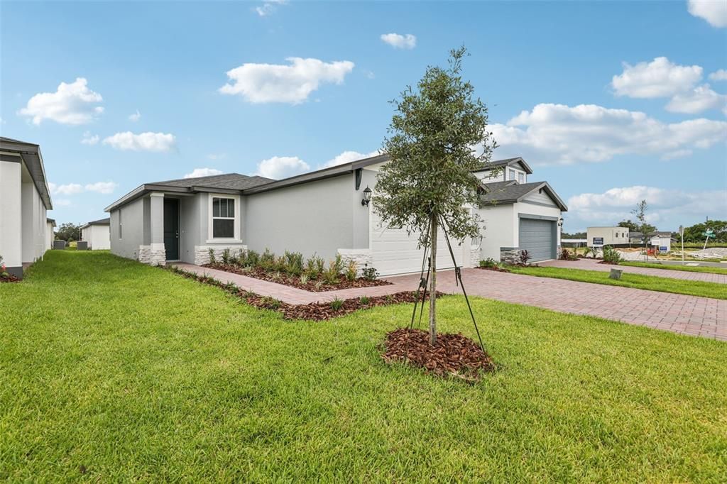 For Sale: $272,050 (3 beds, 2 baths, 1269 Square Feet)