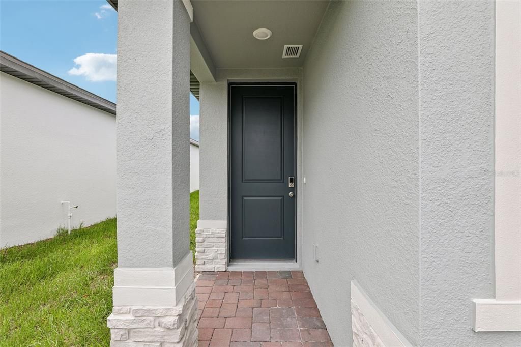 For Sale: $272,050 (3 beds, 2 baths, 1269 Square Feet)