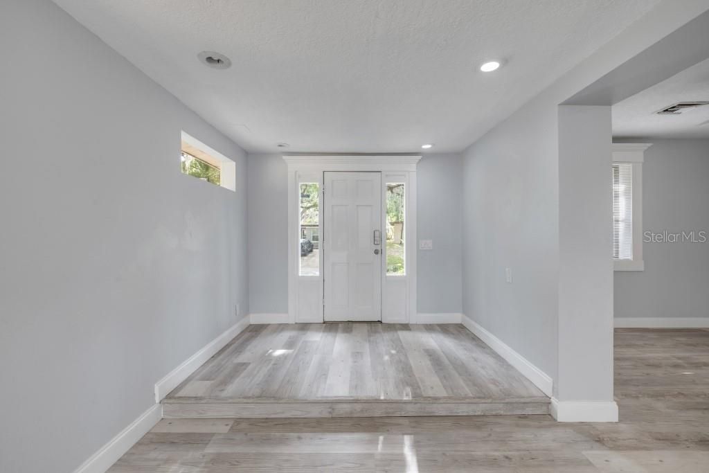 For Sale: $479,990 (4 beds, 3 baths, 1606 Square Feet)