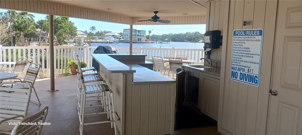 For Rent: $2,300 (2 beds, 2 baths, 1025 Square Feet)