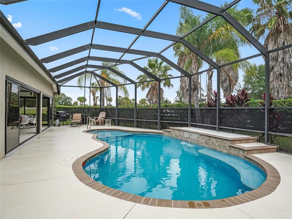 Active With Contract: $875,000 (4 beds, 2 baths, 2606 Square Feet)