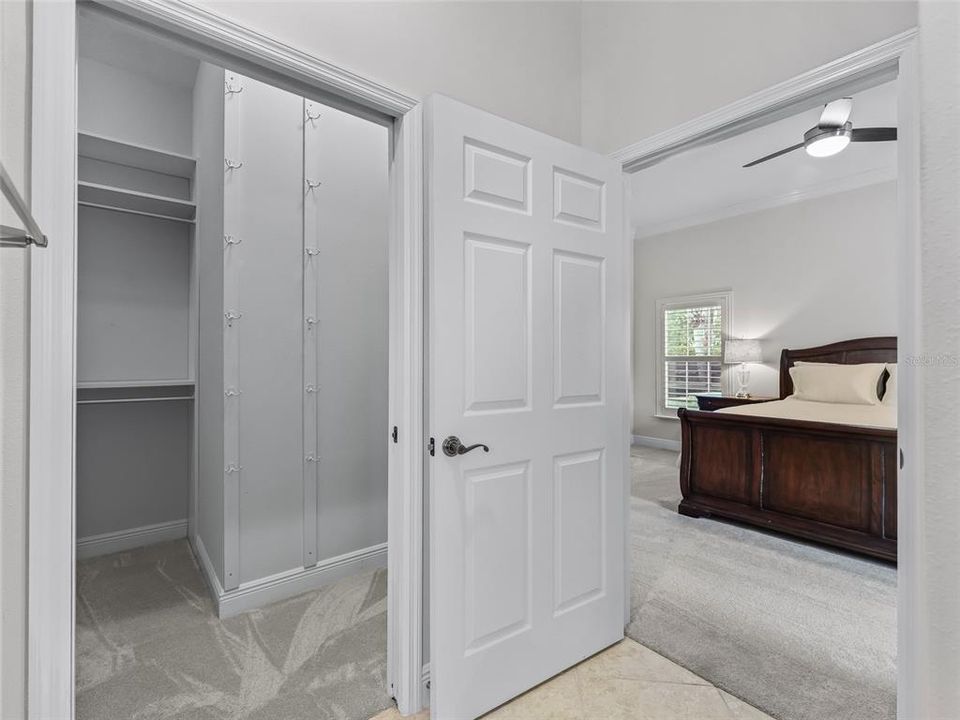 Active With Contract: $875,000 (4 beds, 2 baths, 2606 Square Feet)