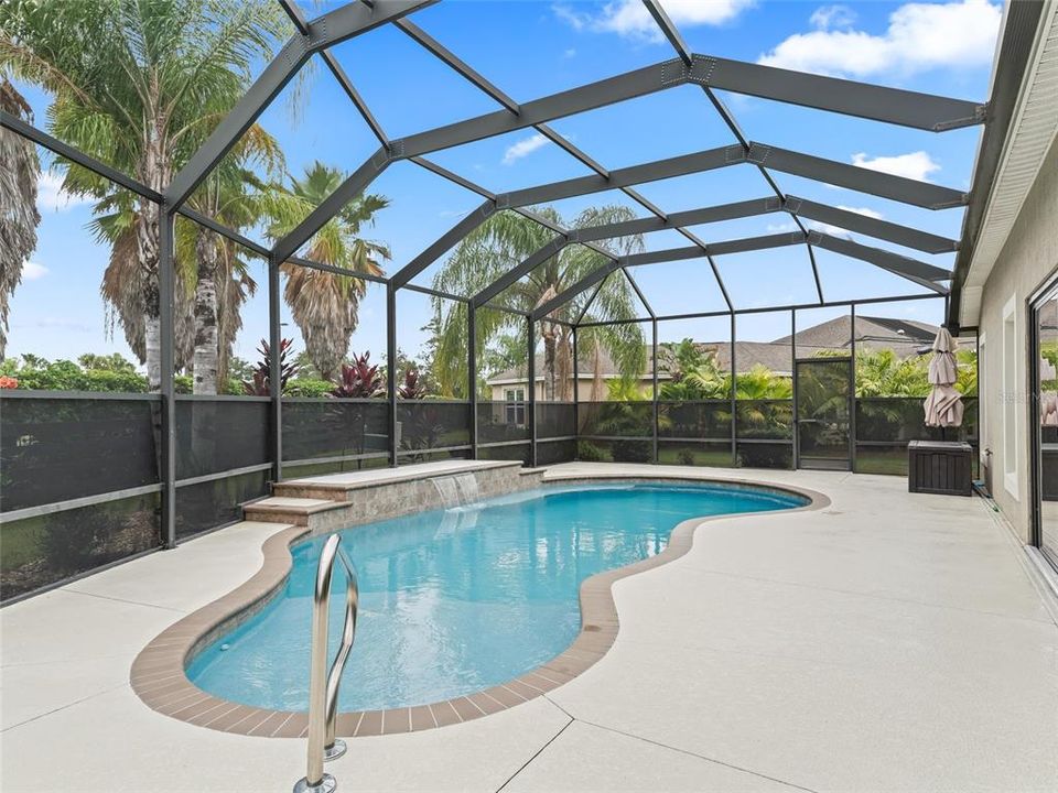 Active With Contract: $875,000 (4 beds, 2 baths, 2606 Square Feet)