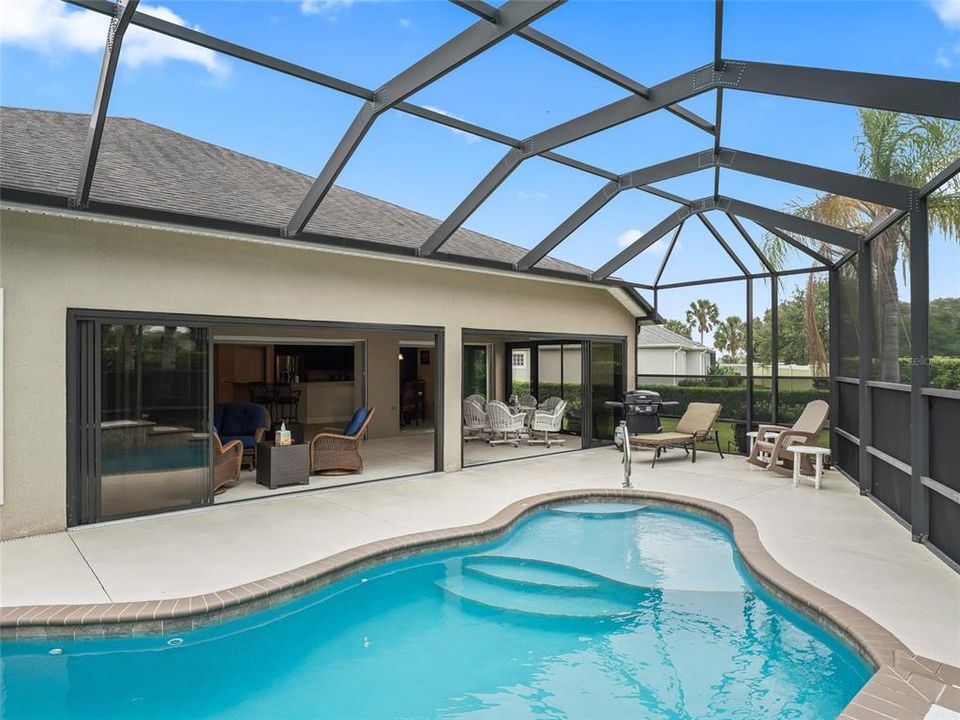 Active With Contract: $875,000 (4 beds, 2 baths, 2606 Square Feet)