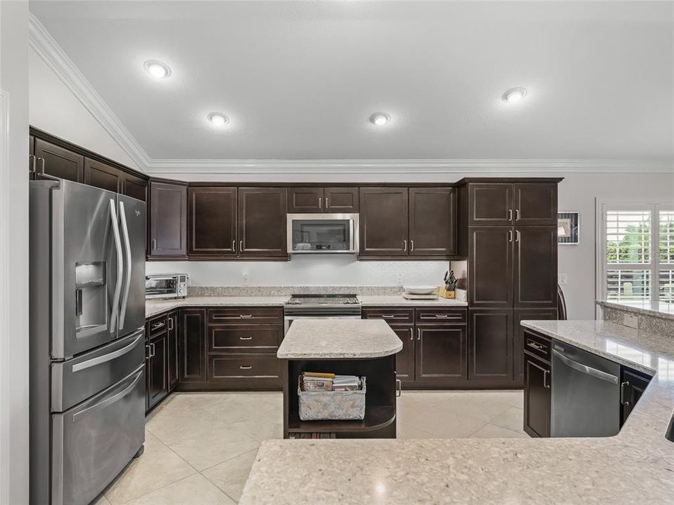 Active With Contract: $875,000 (4 beds, 2 baths, 2606 Square Feet)