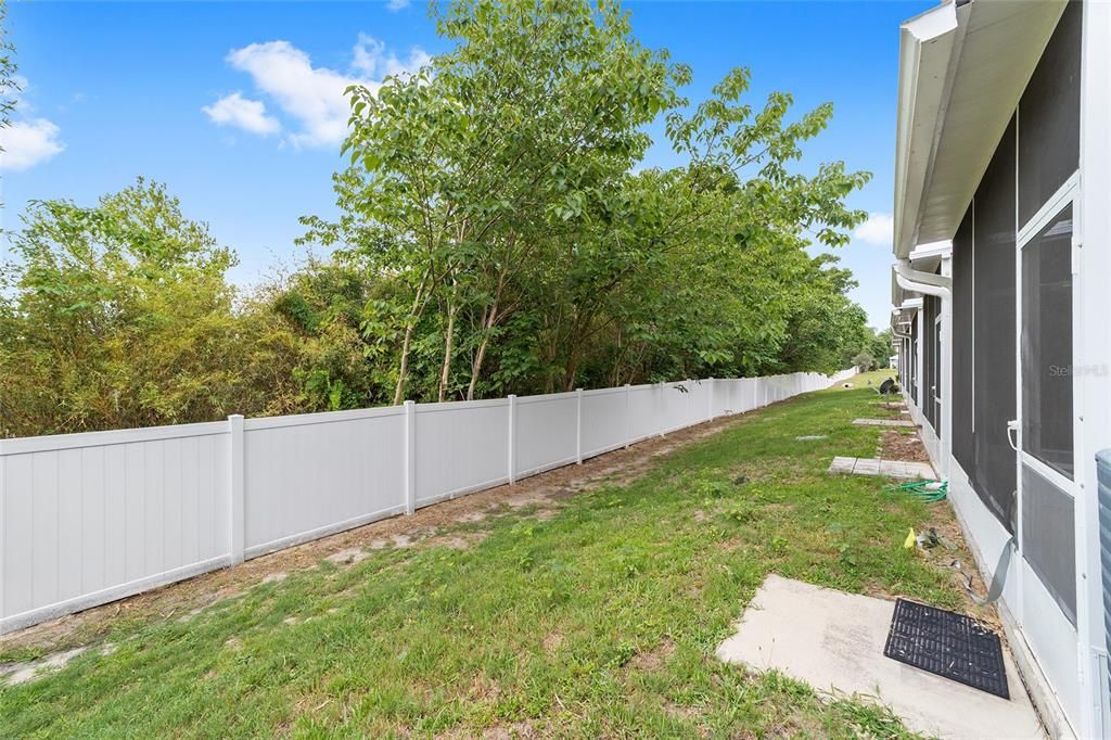 For Sale: $247,400 (3 beds, 2 baths, 1584 Square Feet)