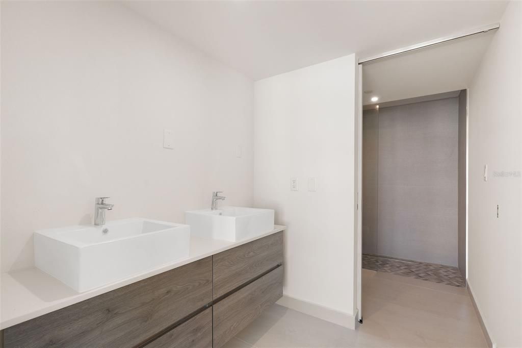 En Renta: $12,000 (2 camas, 2 baños, 1617 Pies cuadrados)