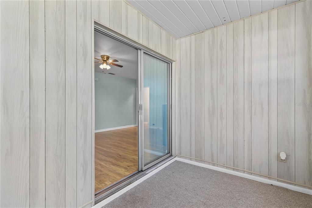 Active With Contract: $289,000 (3 beds, 2 baths, 1368 Square Feet)