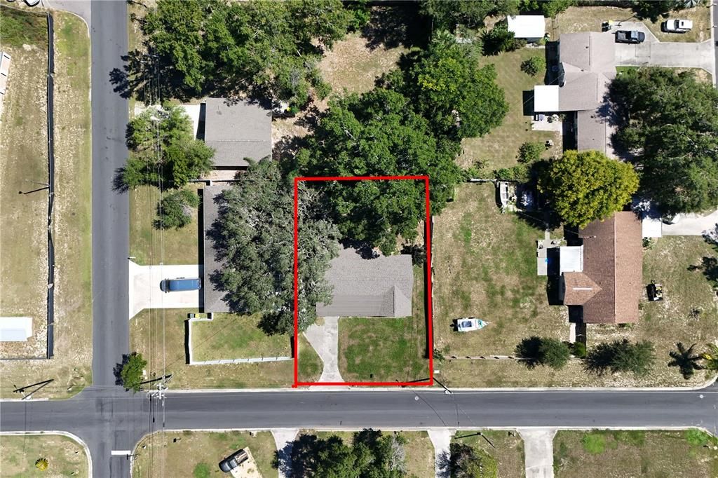 Active With Contract: $289,000 (3 beds, 2 baths, 1368 Square Feet)