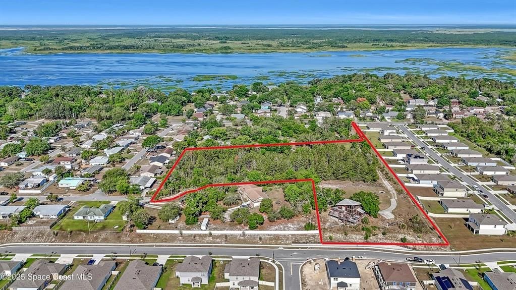 En Venta: $340,000 (4 camas, 3 baños, 2383 Pies cuadrados)