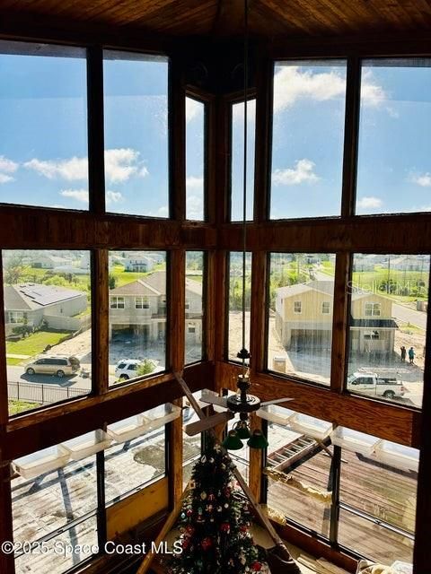 En Venta: $340,000 (4 camas, 3 baños, 2383 Pies cuadrados)