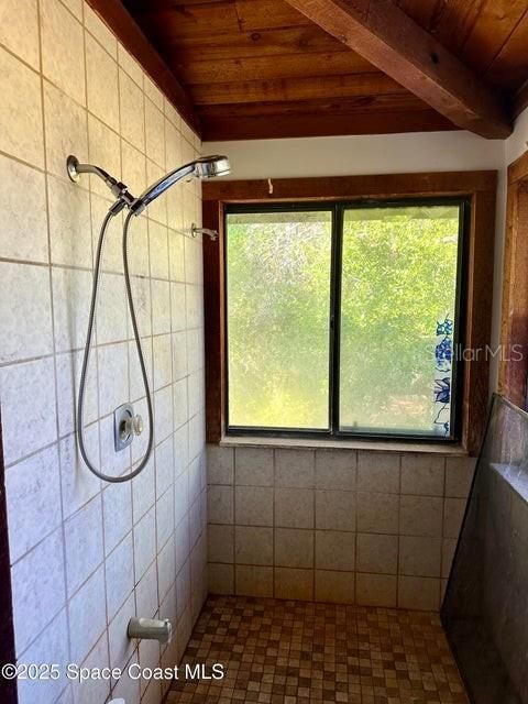 En Venta: $340,000 (4 camas, 3 baños, 2383 Pies cuadrados)