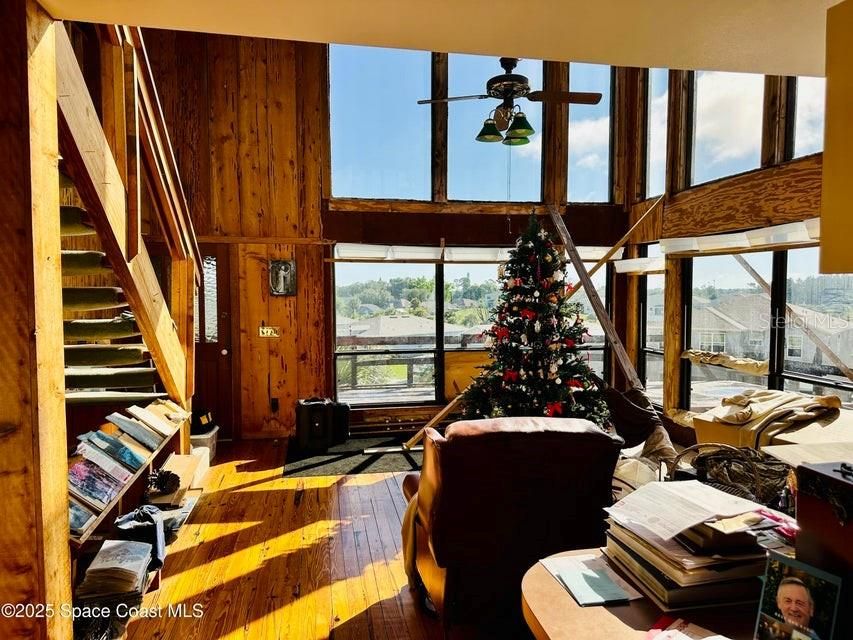 En Venta: $340,000 (4 camas, 3 baños, 2383 Pies cuadrados)