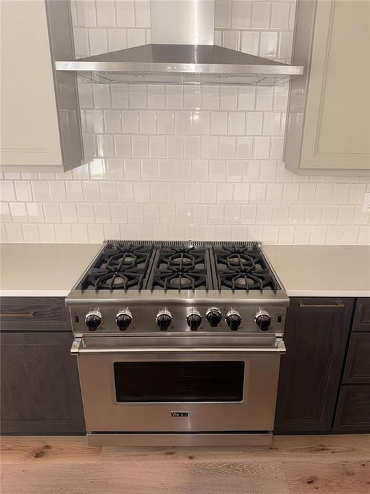 待售: $1,718,981 (4 贝兹, 4 浴室, 4263 平方英尺)