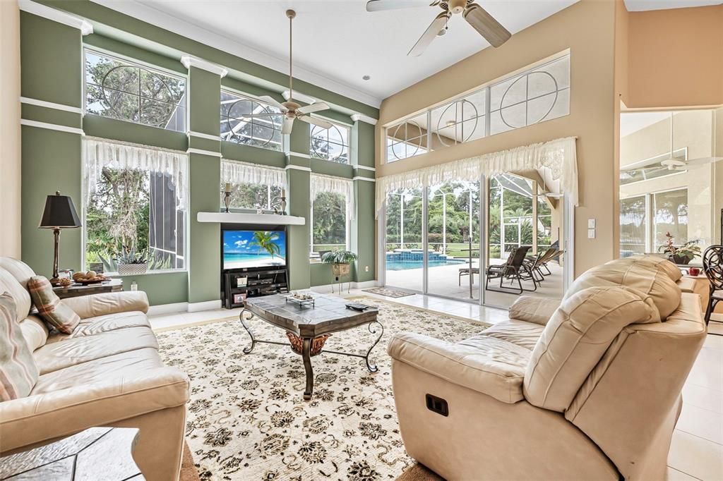 For Sale: $1,100,000 (4 beds, 4 baths, 4208 Square Feet)