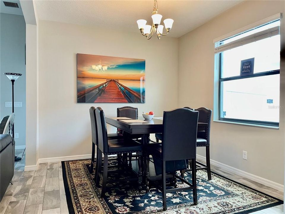 For Rent: $2,200 (4 beds, 2 baths, 1891 Square Feet)