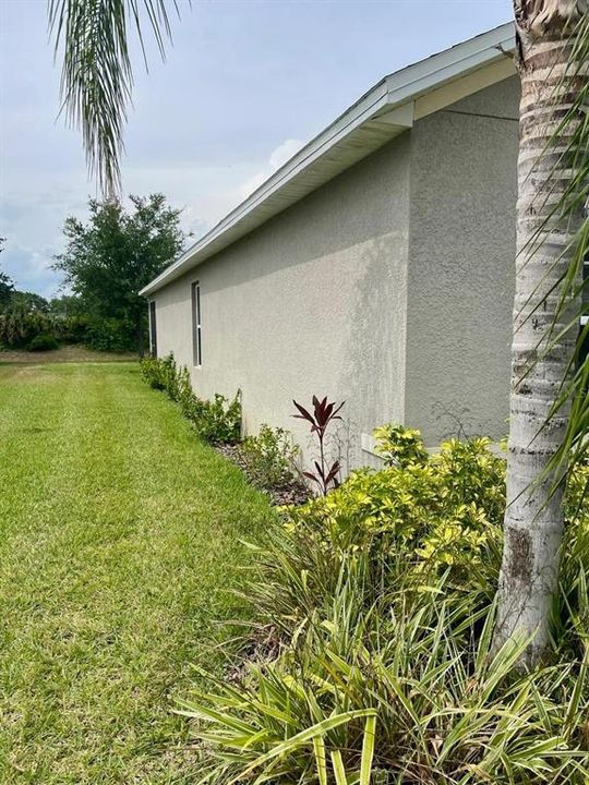 En Venta: $350,000 (4 camas, 2 baños, 2232 Pies cuadrados)