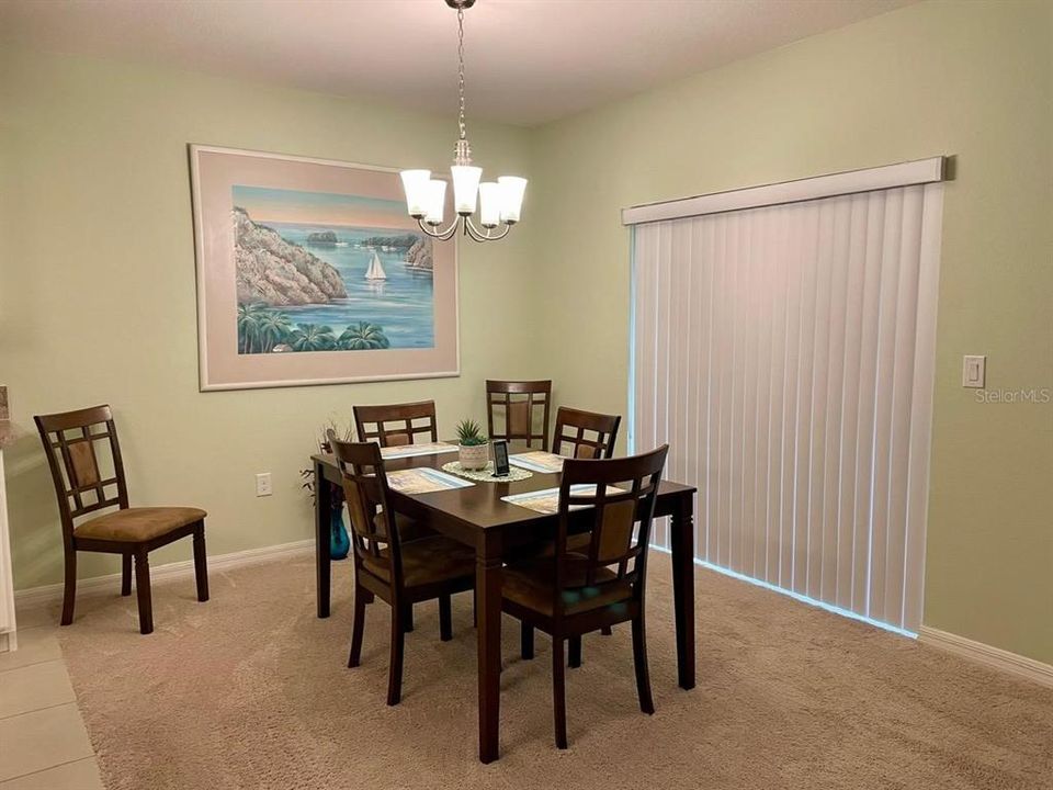 En Venta: $350,000 (4 camas, 2 baños, 2232 Pies cuadrados)