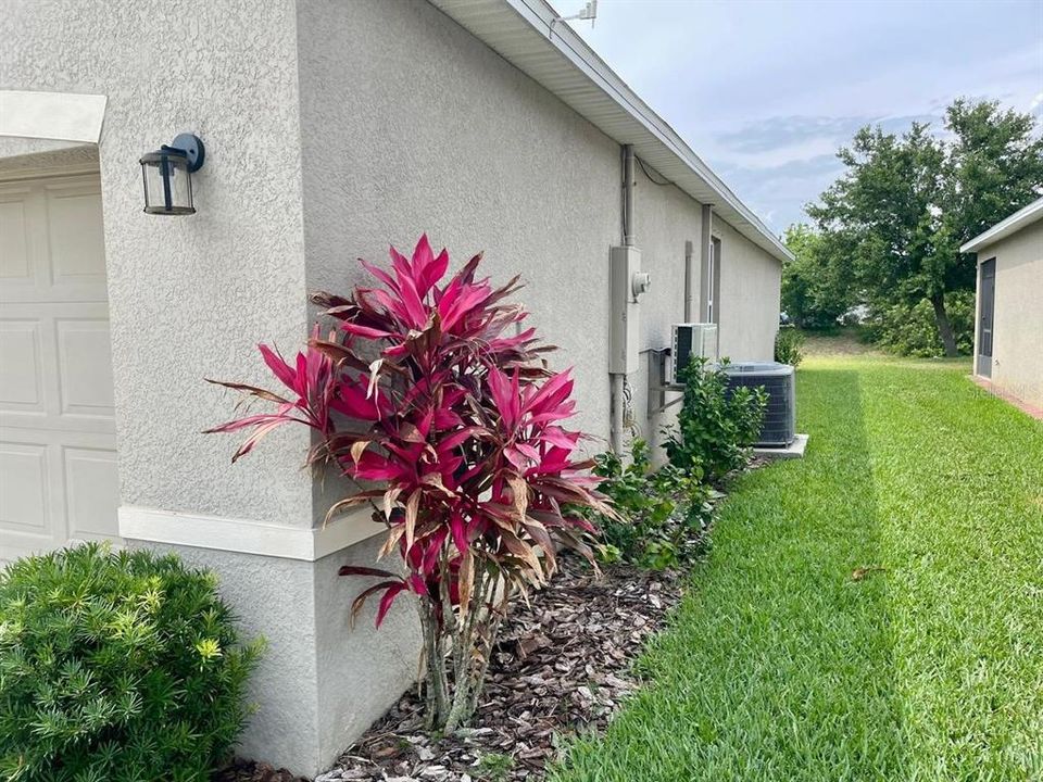 En Venta: $350,000 (4 camas, 2 baños, 2232 Pies cuadrados)