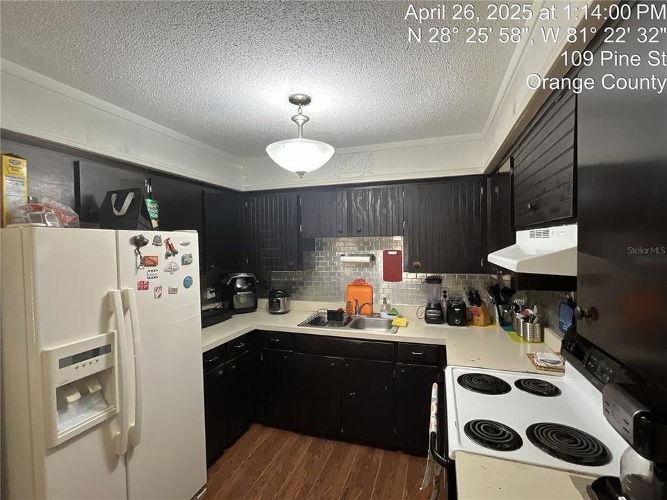 Activo con contrato: $329,900 (6 camas, 0 baños, 1808 Pies cuadrados)