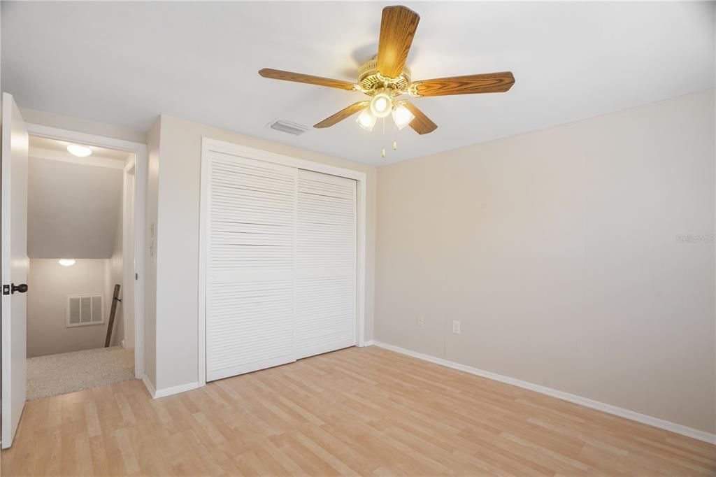 Под контрактом: $340,000 (4 спален, 3 ванн, 2047 Квадратных фут)