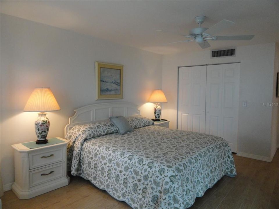 En Renta: $3,200 (2 camas, 2 baños, 1065 Pies cuadrados)