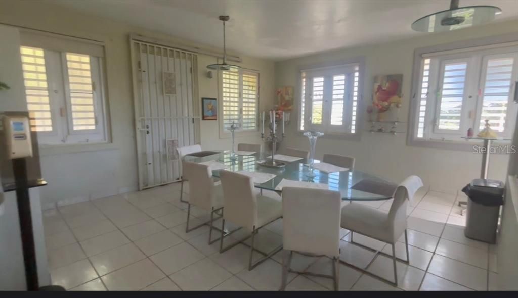 待售: $500,000 (3 贝兹, 3 浴室, 2525 平方英尺)