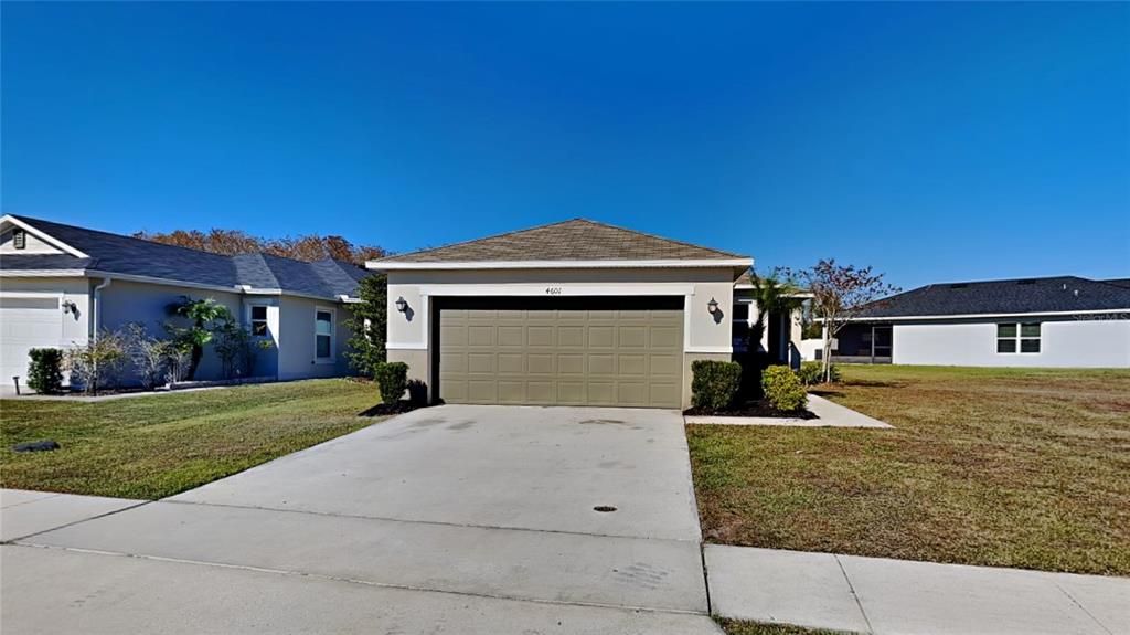 Recently Sold: $329,900 (3 beds, 2 baths, 1552 Square Feet)
