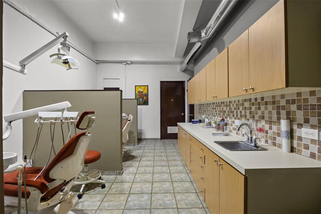 На продажу: $525,000 (0 спален, 0 ванн, 0 Квадратных фут)