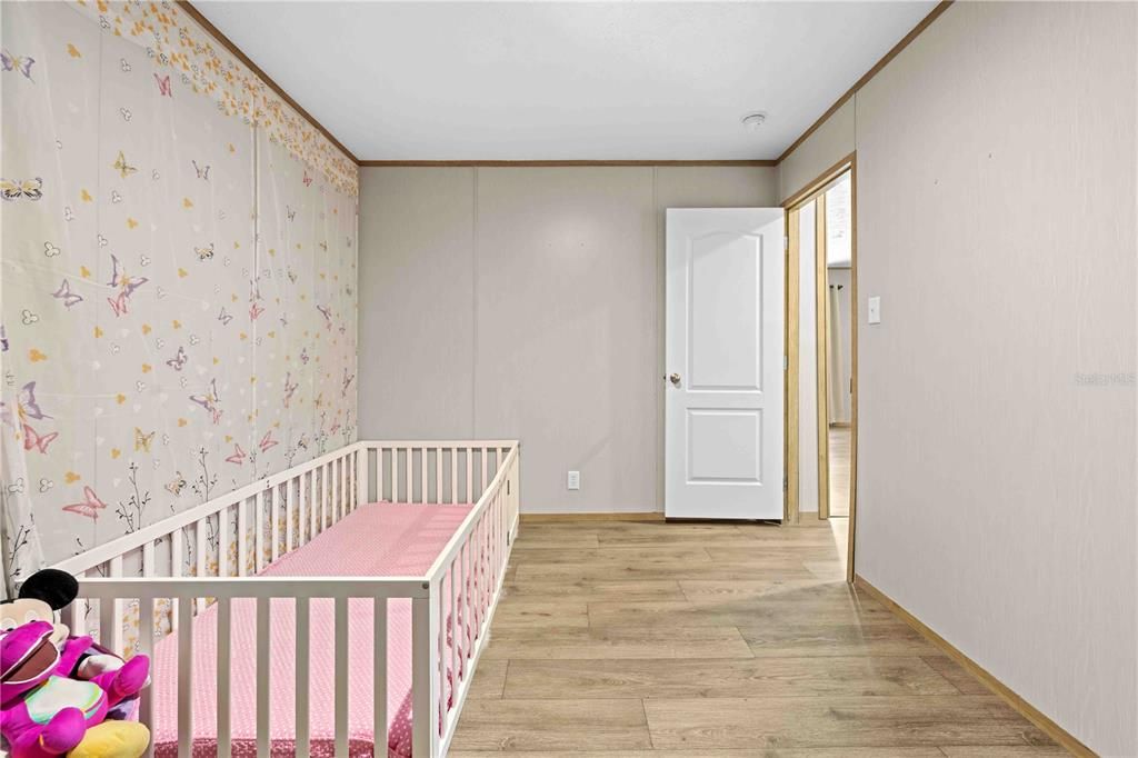 For Sale: $325,000 (4 beds, 2 baths, 1768 Square Feet)