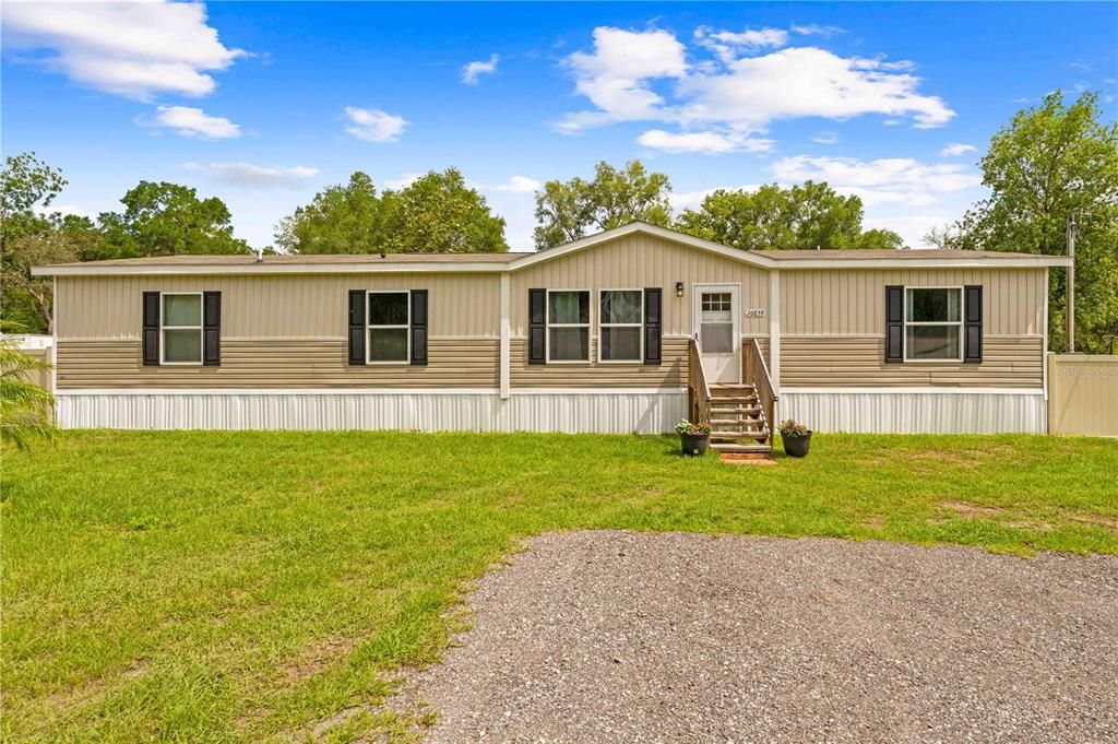 For Sale: $325,000 (4 beds, 2 baths, 1768 Square Feet)