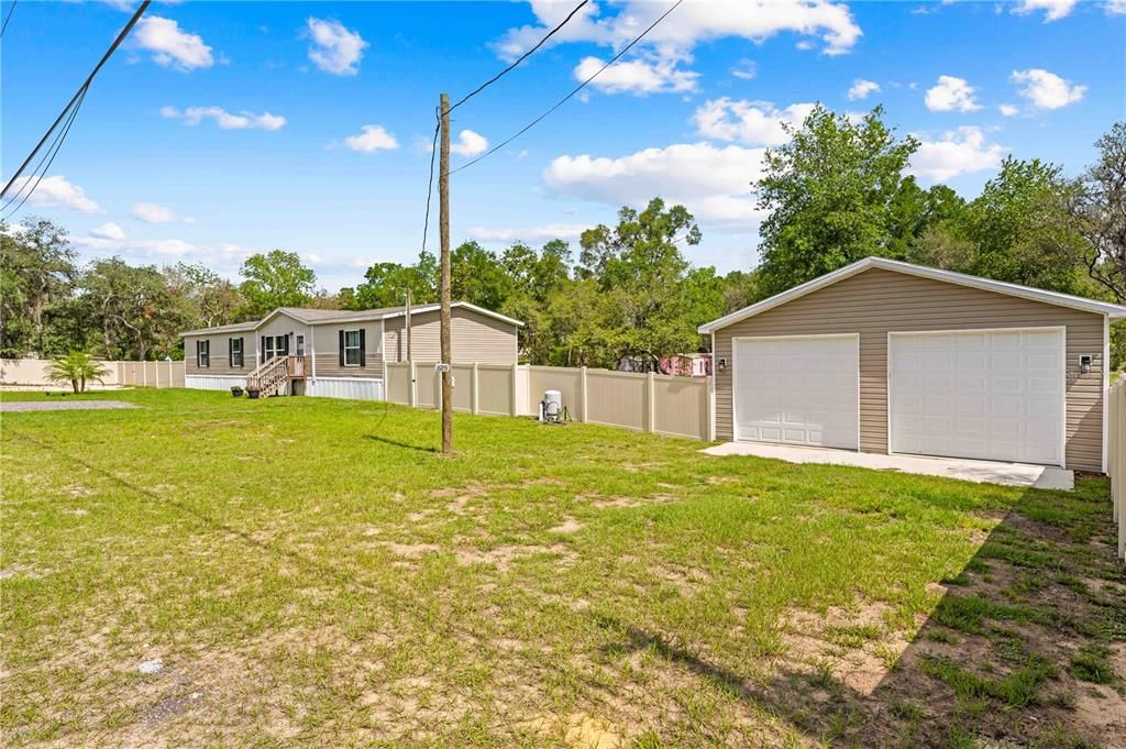 For Sale: $325,000 (4 beds, 2 baths, 1768 Square Feet)