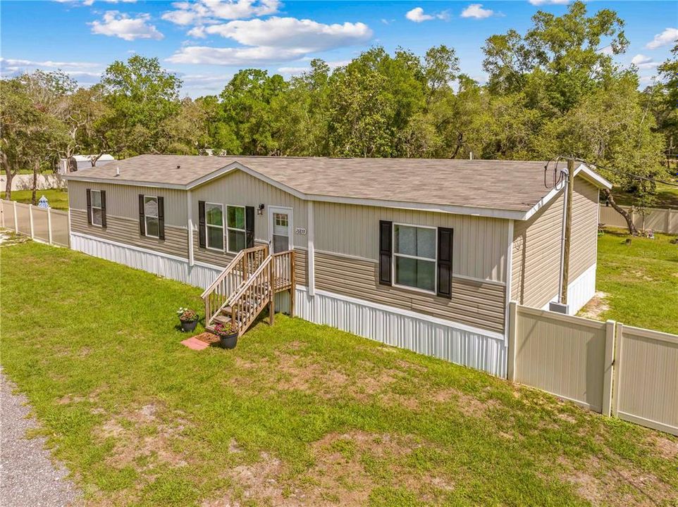 For Sale: $325,000 (4 beds, 2 baths, 1768 Square Feet)