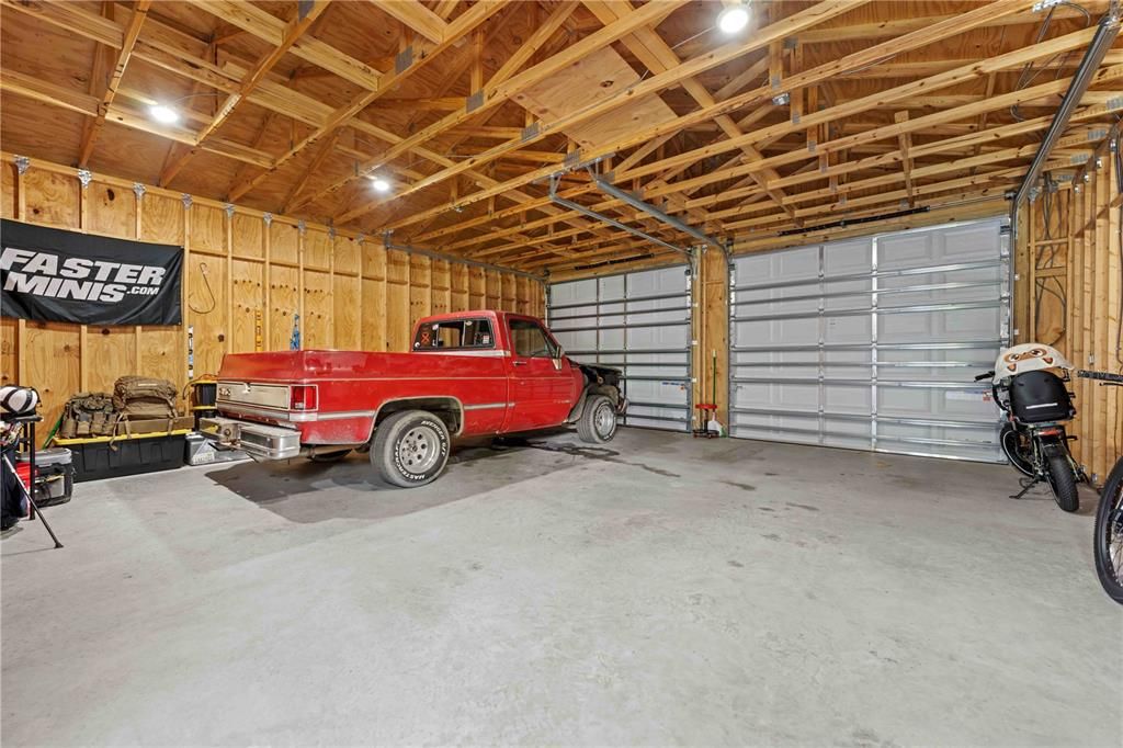 For Sale: $325,000 (4 beds, 2 baths, 1768 Square Feet)