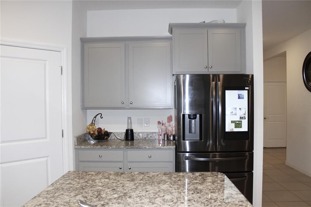 For Sale: $368,000 (4 beds, 2 baths, 2046 Square Feet)