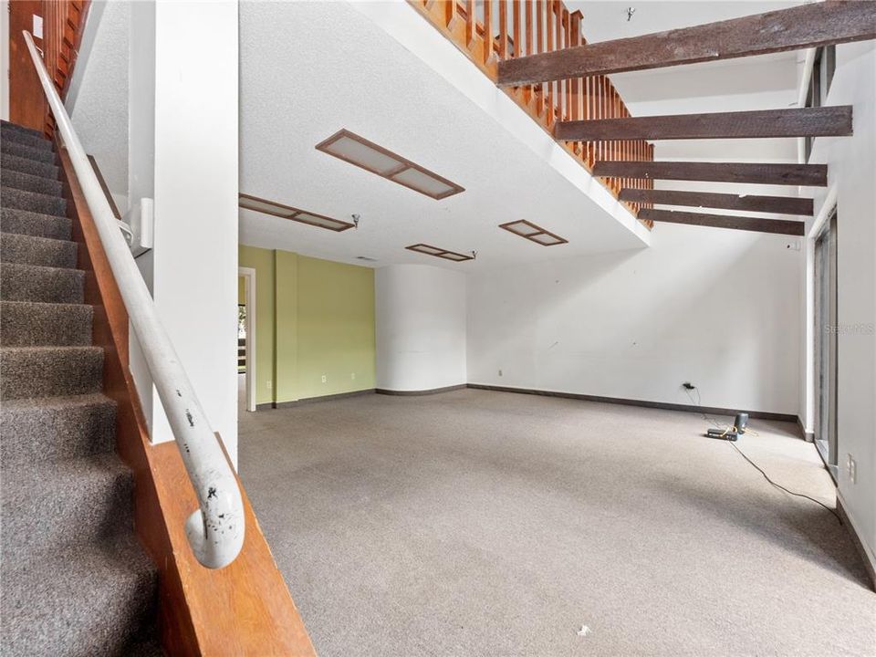 На продажу: $99,600 (0 спален, 0 ванн, 6133 Квадратных фут)