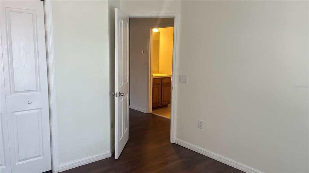 Activo con contrato: $289,000 (3 camas, 2 baños, 1540 Pies cuadrados)