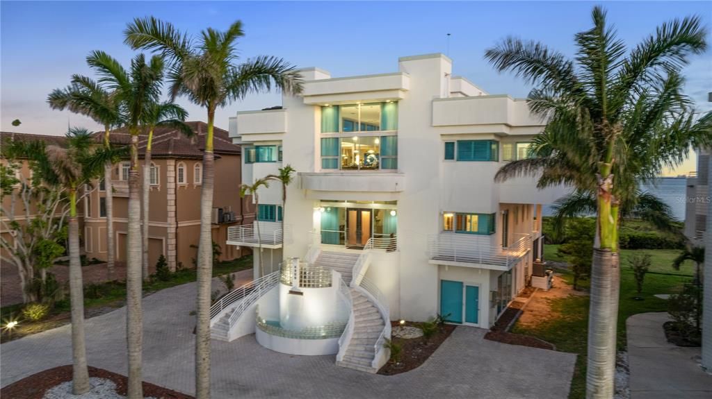 На продажу: $3,900,000 (4 спален, 4 ванн, 7378 Квадратных фут)