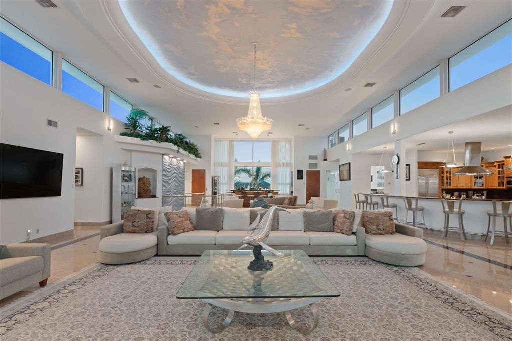 На продажу: $3,900,000 (4 спален, 4 ванн, 7378 Квадратных фут)