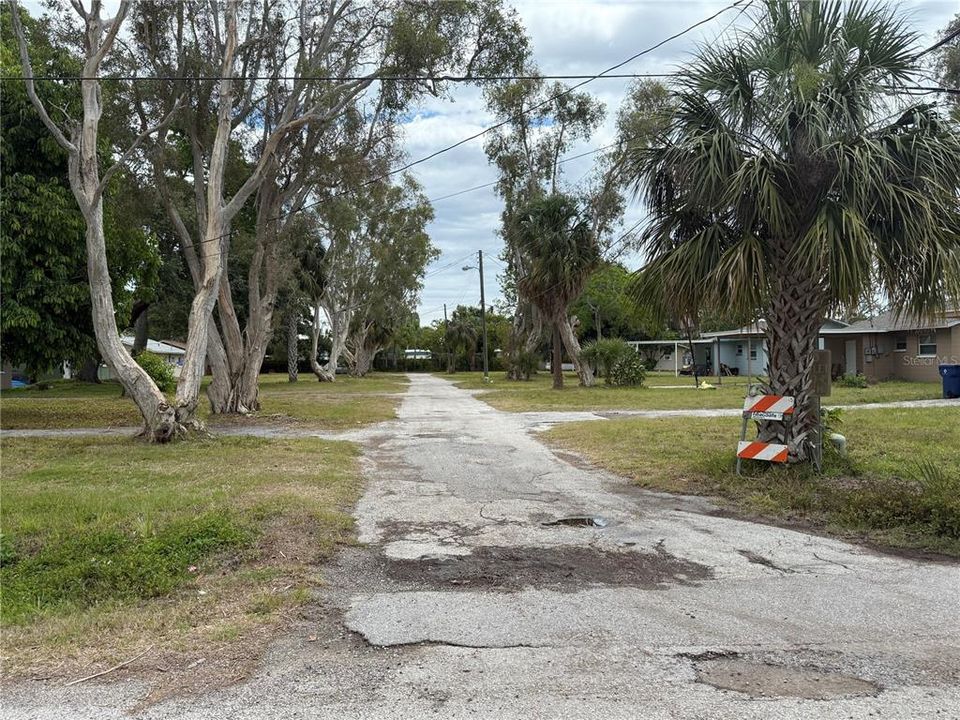 For Sale: $3,000,000 (28 beds, 0 baths, 624 Square Feet)