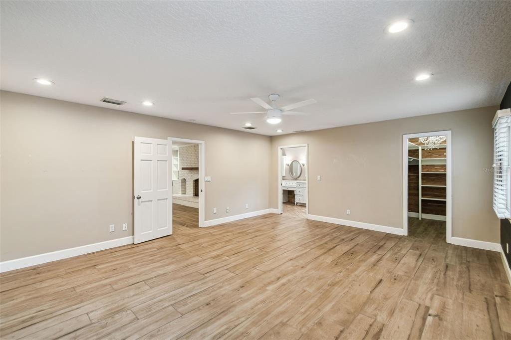 На продажу: $649,000 (4 спален, 3 ванн, 2084 Квадратных фут)