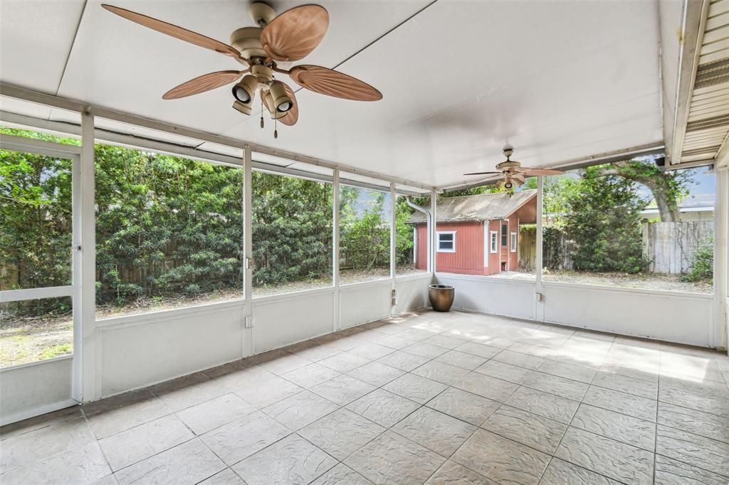 На продажу: $649,000 (4 спален, 3 ванн, 2084 Квадратных фут)