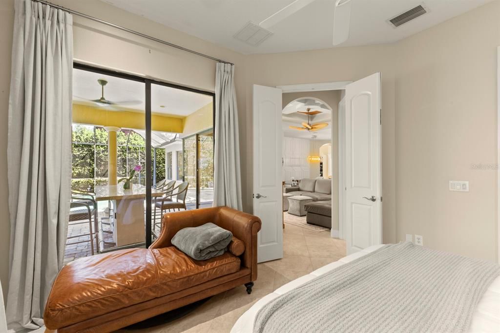 На продажу: $1,049,000 (4 спален, 3 ванн, 3339 Квадратных фут)