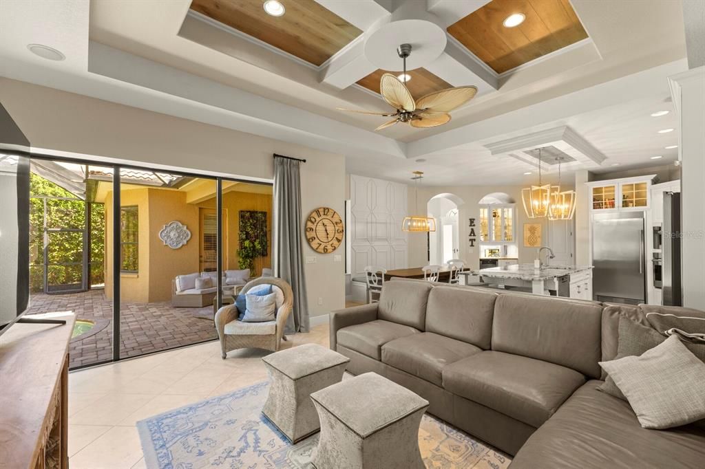 На продажу: $1,049,000 (4 спален, 3 ванн, 3339 Квадратных фут)