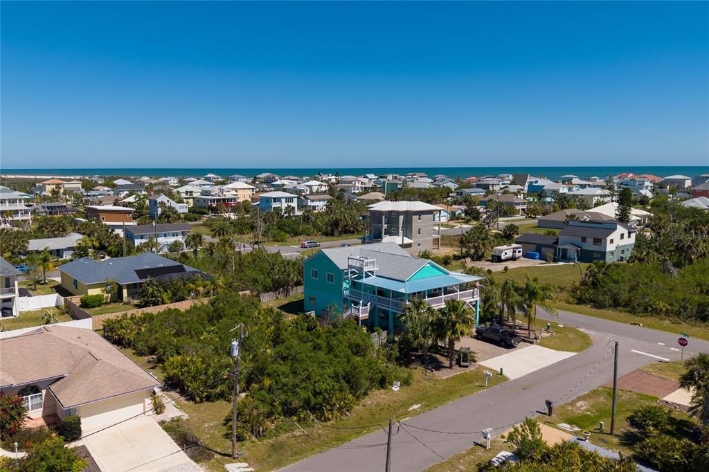 待售: $229,000 (0.21 acres)